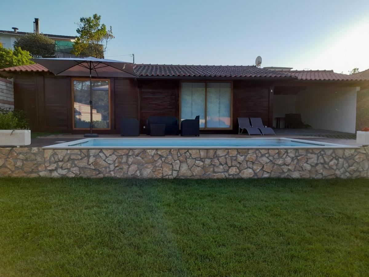 Leiria Village Casa Bungalow ภายนอก รูปภาพ